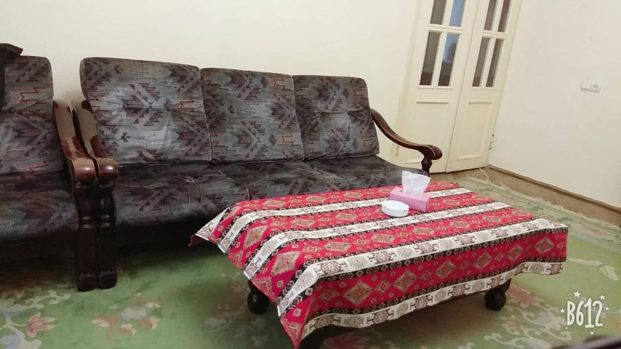 Room In The Centre เยเรวาน ภายนอก รูปภาพ